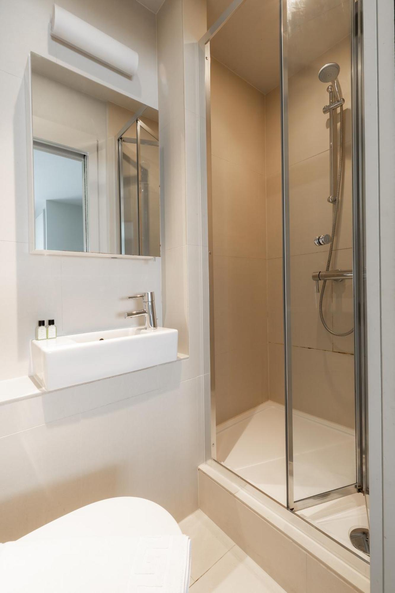 Stayinn Holborn London Bagian luar foto