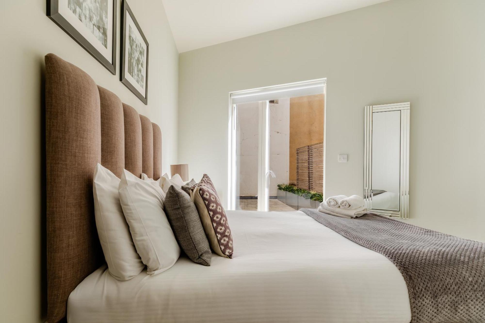 Stayinn Holborn London Bagian luar foto