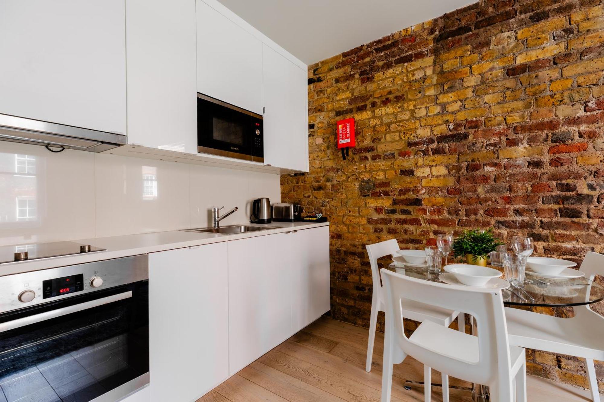Stayinn Holborn London Bagian luar foto