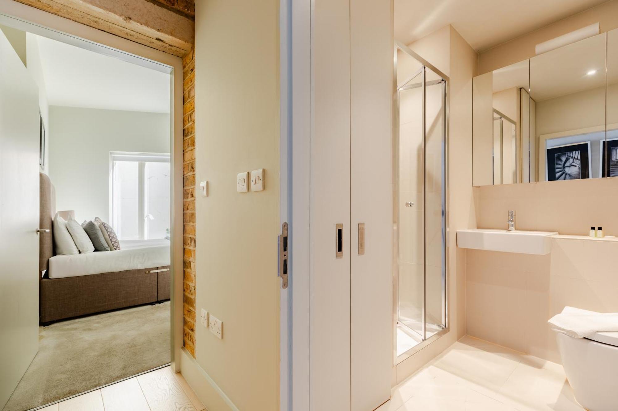 Stayinn Holborn London Bagian luar foto